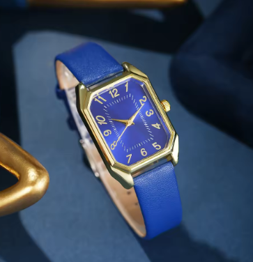 Luxury Women's Square Watch – Classic Quartz Wristwatch